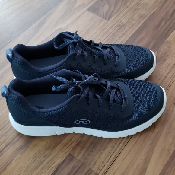 Dr. Scholl's Shoes - Dr. Scholls memory foam shoes